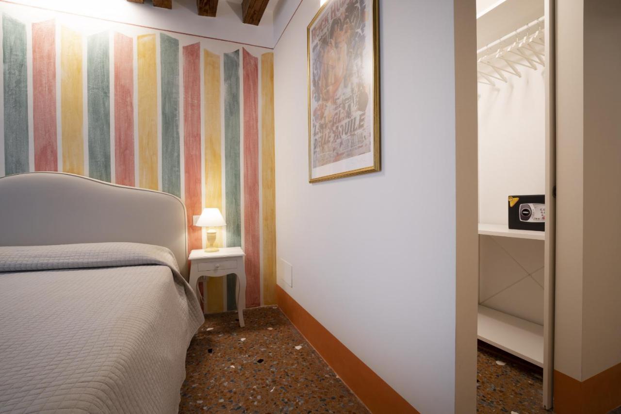 شقة Rialto Sant'Aponal Prestige By Wonderful Italy البندقية المظهر الخارجي الصورة