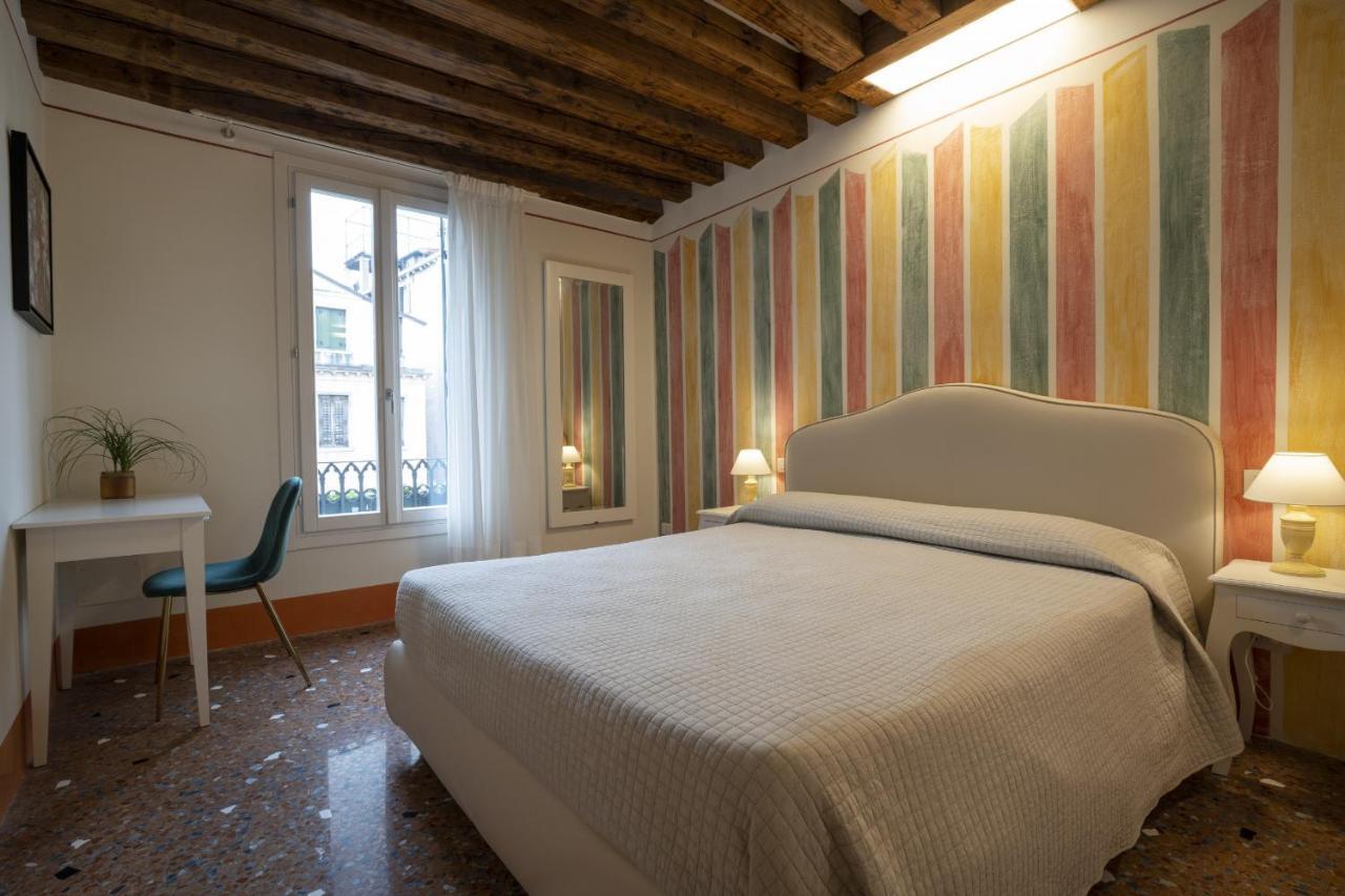 شقة Rialto Sant'Aponal Prestige By Wonderful Italy البندقية المظهر الخارجي الصورة