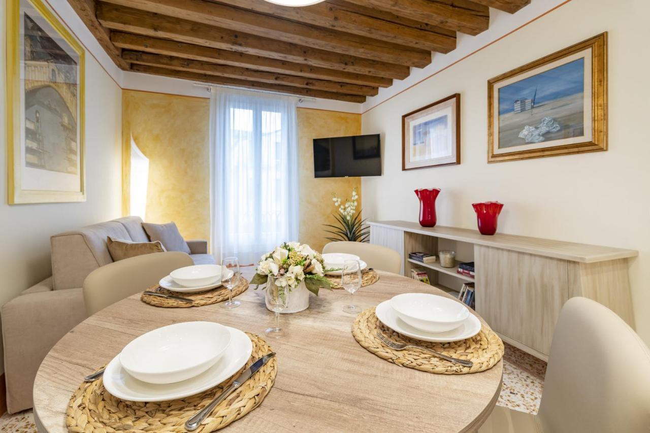 شقة Rialto Sant'Aponal Prestige By Wonderful Italy البندقية المظهر الخارجي الصورة